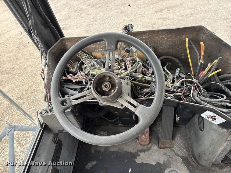 image for item EI5725 2014 Tico Pro-Spotter yard truck cab