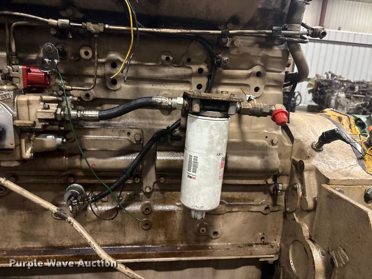 image for item EI5743 1983 Cummins IND335BC3 engine