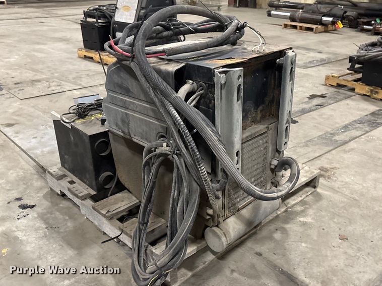 image for item EI5744 Carrier ComfortPro PC6022 power unit