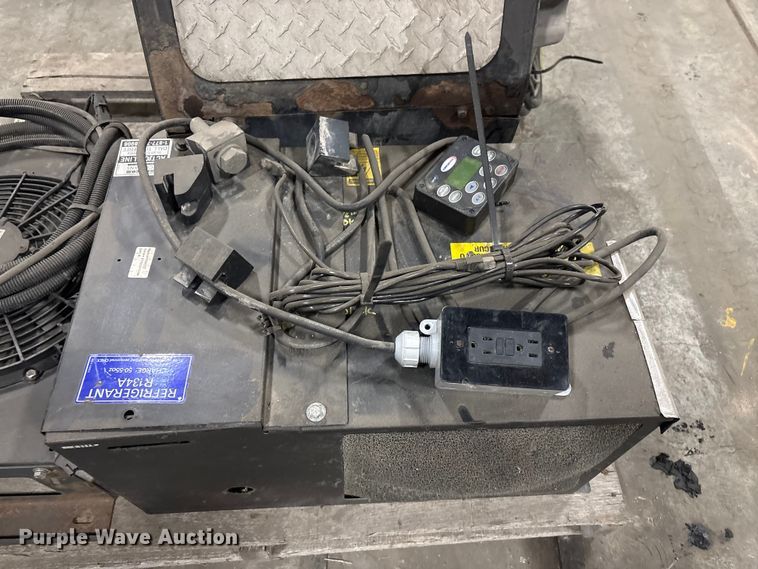 image for item EI5744 Carrier ComfortPro PC6022 power unit