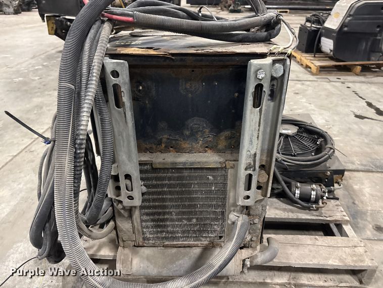 image for item EI5744 Carrier ComfortPro PC6022 power unit