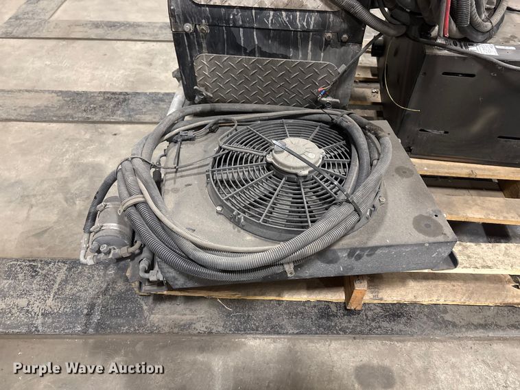 image for item EI5746 Carrier ComfortPro 200INT power unit