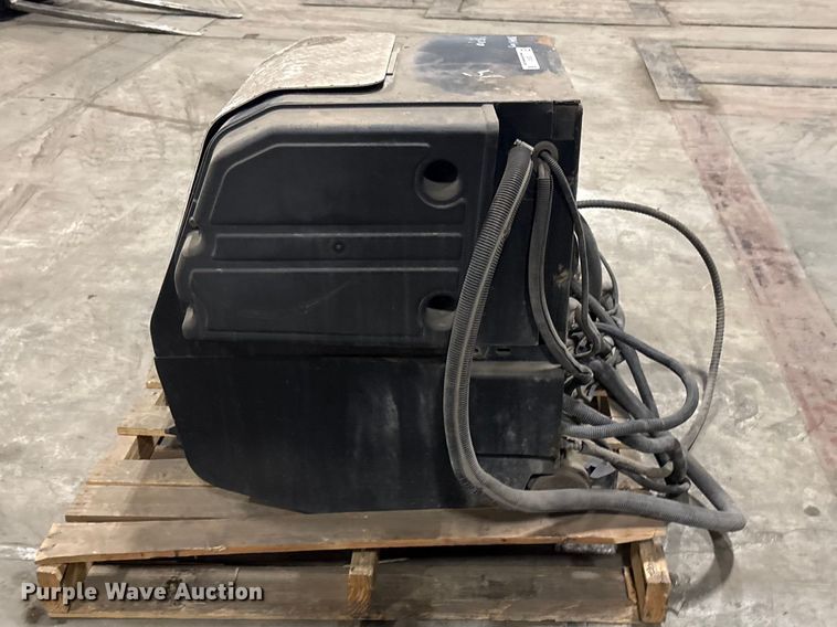 image for item EI5747 Carrier ComfortPro PC6022 APU