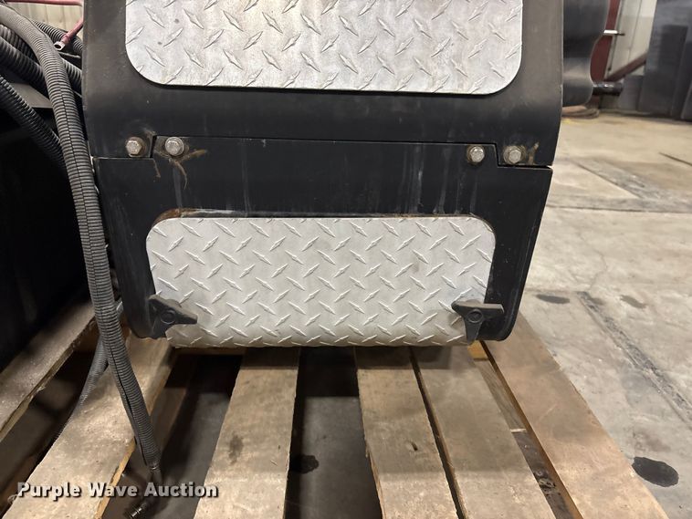 image for item EI5747 Carrier ComfortPro PC6022 APU