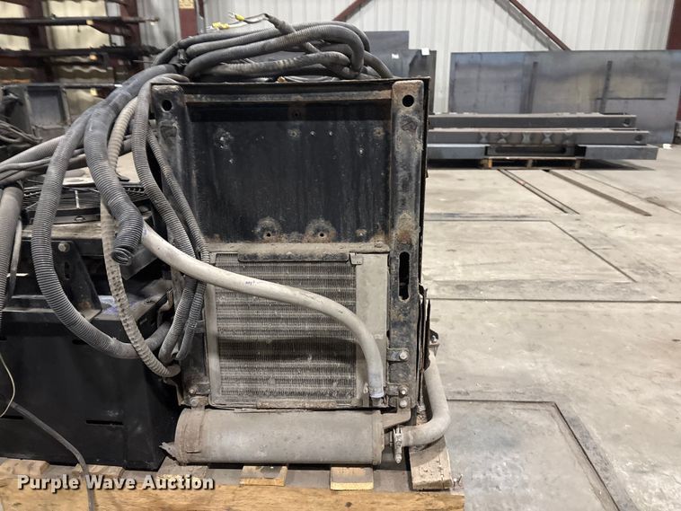 image for item EI5750 Carrier ComfortPro PC6022 power unit