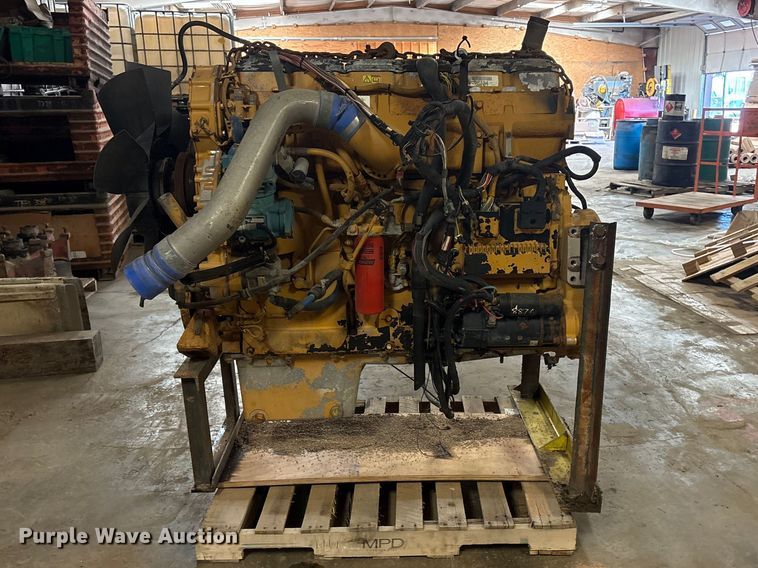 image for item EI5758 Caterpillar C15 engine