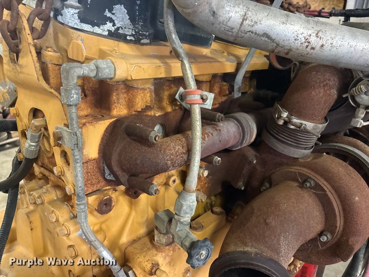 image for item EI5758 Caterpillar C15 engine