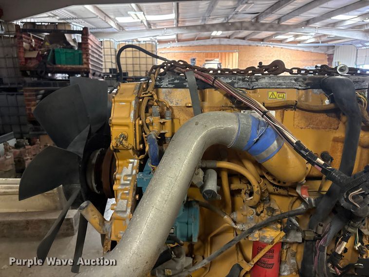 image for item EI5758 Caterpillar C15 engine