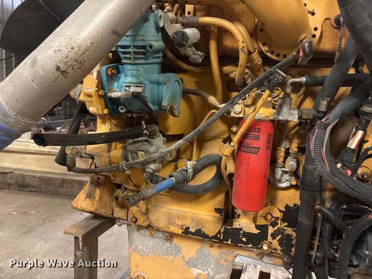 image for item EI5758 Caterpillar C15 engine