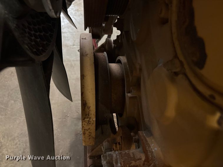 image for item EI5758 Caterpillar C15 engine