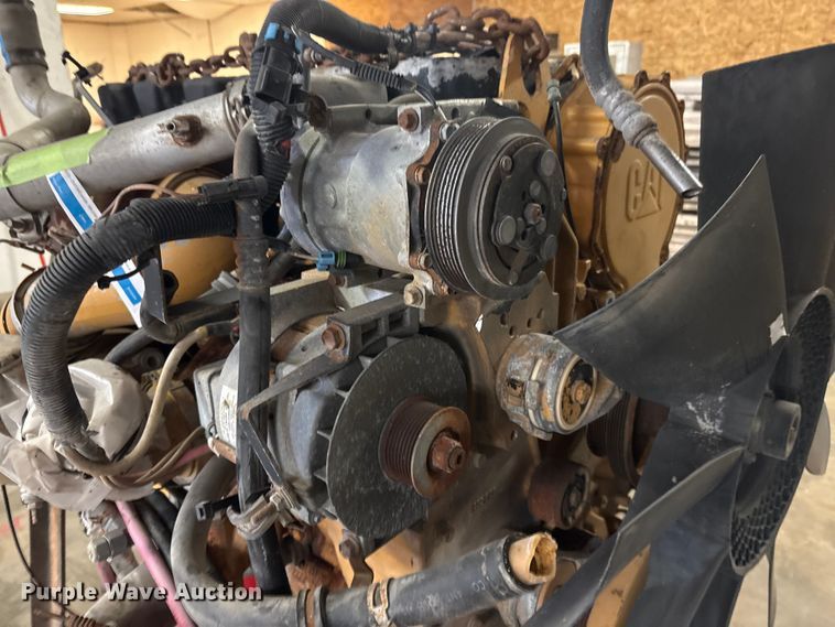 image for item EI5758 Caterpillar C15 engine