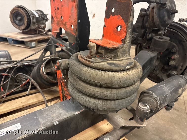 image for item EI5760 Link MFG. 8A000490 lift axle