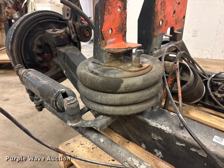 image for item EI5760 Link MFG. 8A000490 lift axle