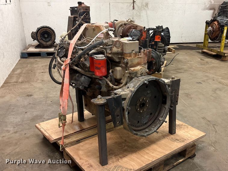 image for item EI5761 2009 Cummins 6BTAI74-2500 engine