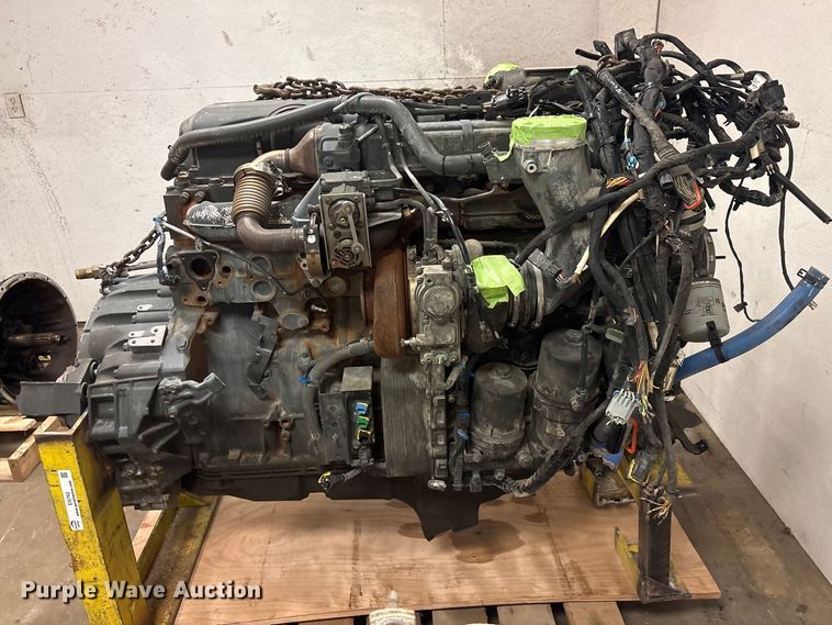 image for item EI5762 Paccar MX-13 engine