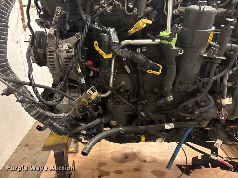 image for item EI5762 Paccar MX-13 engine