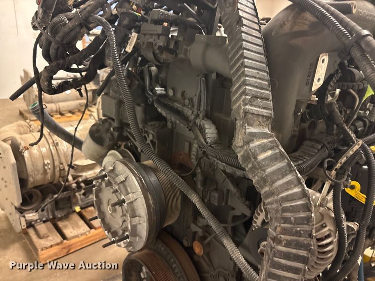 image for item EI5762 Paccar MX-13 engine