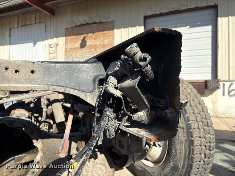 image for item EI5768 Meritor MT40-14X rear axle assembly