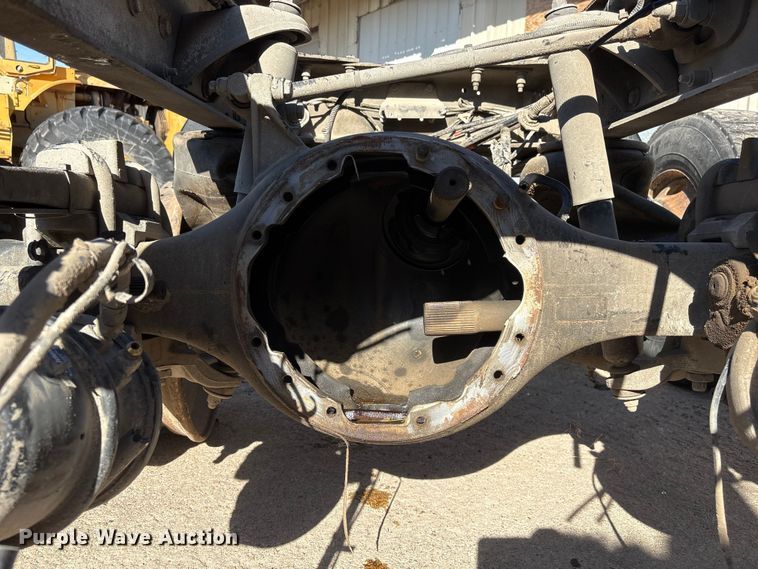 image for item EI5768 Meritor MT40-14X rear axle assembly