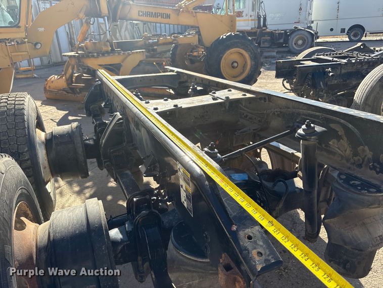 image for item EI5768 Meritor MT40-14X rear axle assembly