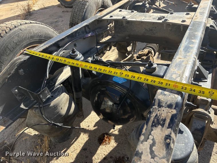 image for item EI5768 Meritor MT40-14X rear axle assembly