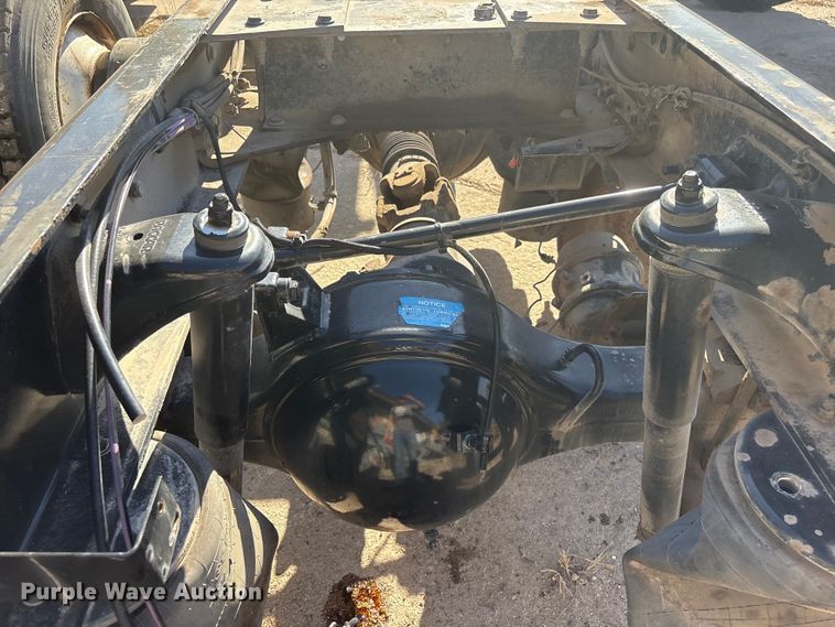 image for item EI5768 Meritor MT40-14X rear axle assembly