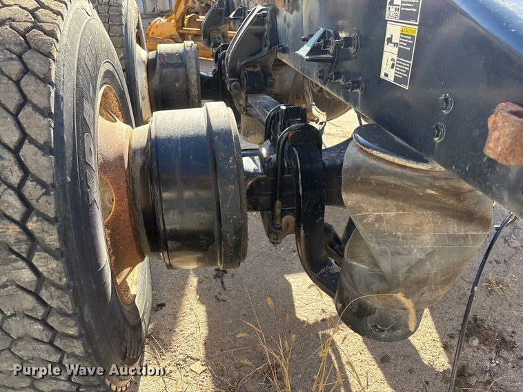 image for item EI5768 Meritor MT40-14X rear axle assembly