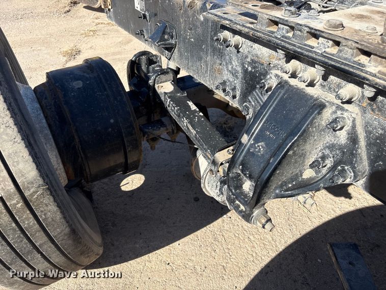 image for item EI5770 Meritor MT40-14X rear axle assembly 