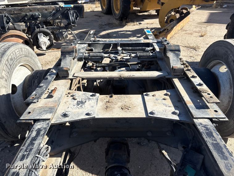 image for item EI5770 Meritor MT40-14X rear axle assembly 