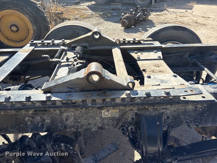 image for item EI5770 Meritor MT40-14X rear axle assembly 