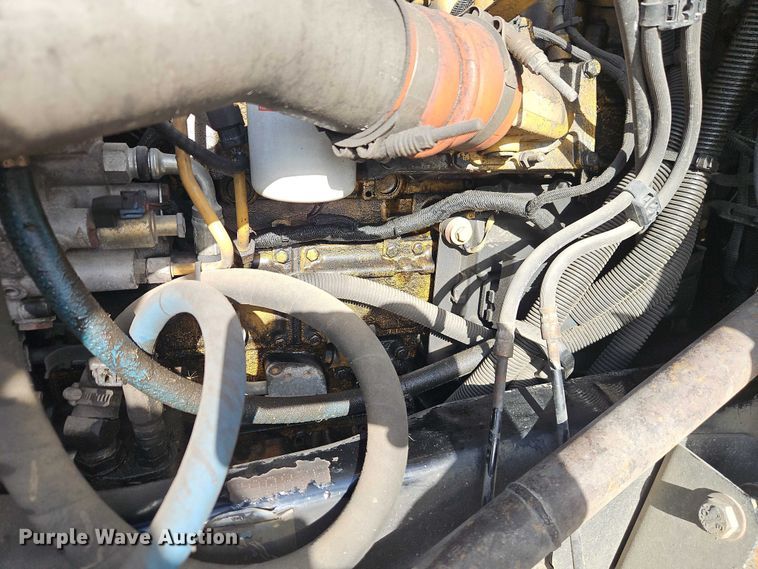 image for item EO7031 2003 Kenworth T300 flatbed truck