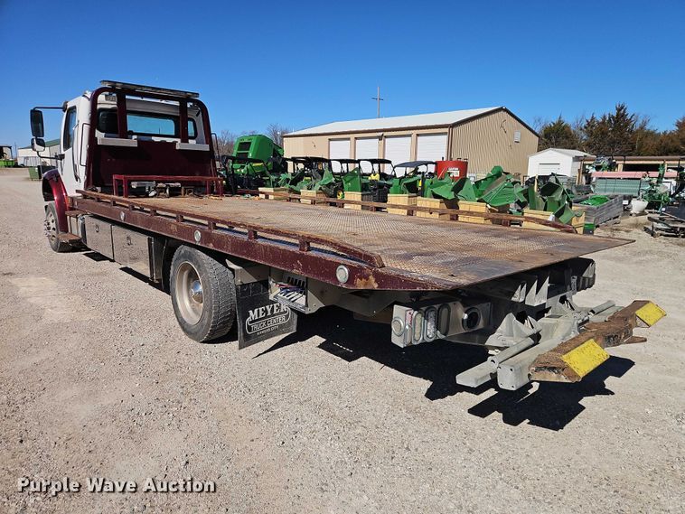 image for item EO7055 2017 Freightliner Business Class M2 rollback truck