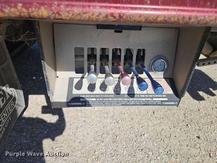 image for item EO7055 2017 Freightliner Business Class M2 rollback truck