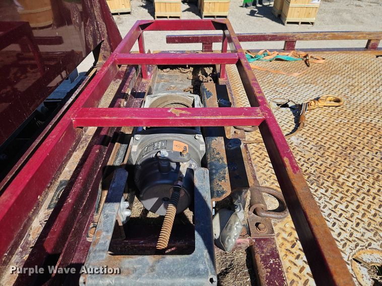 image for item EO7055 2017 Freightliner Business Class M2 rollback truck