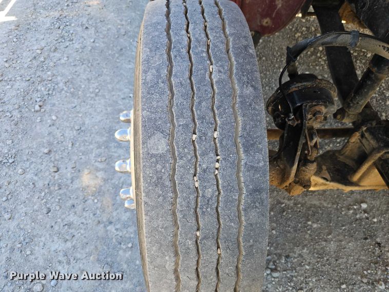 image for item EO7055 2017 Freightliner Business Class M2 rollback truck