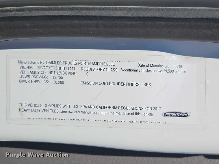 image for item EO7055 2017 Freightliner Business Class M2 rollback truck