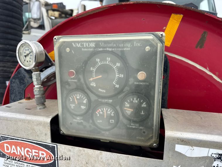 image for item ER0406 2005 International 7400 sewer jetter truck