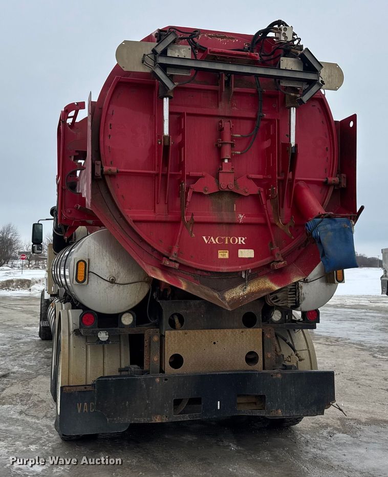 image for item ER0406 2005 International 7400 sewer jetter truck