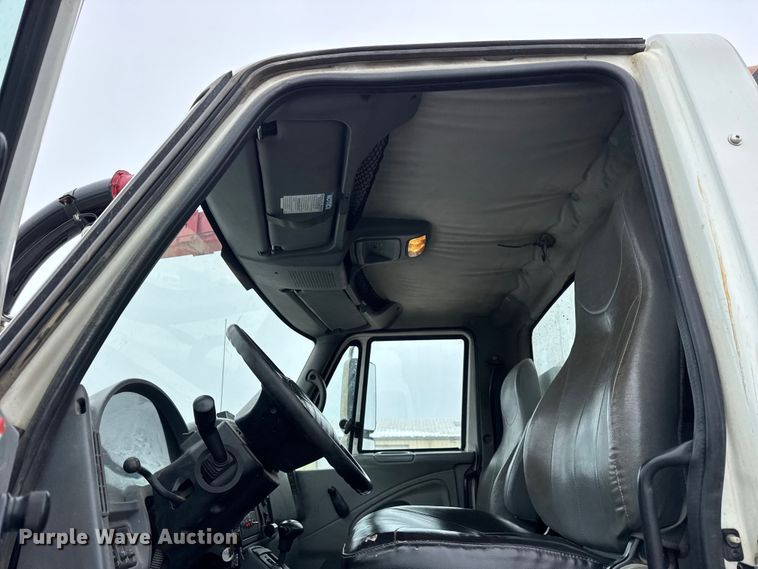 image for item ER0406 2005 International 7400 sewer jetter truck