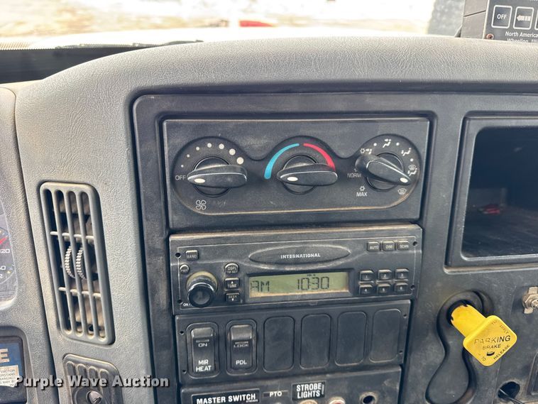 image for item ER0406 2005 International 7400 sewer jetter truck