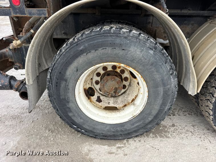 image for item ER0406 2005 International 7400 sewer jetter truck