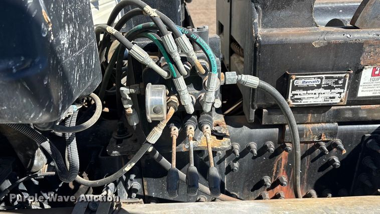 image for item ER7507 2017 Mack GU813 roll-off container truck