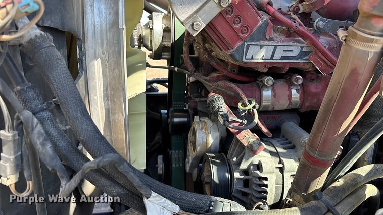 image for item ER7507 2017 Mack GU813 roll-off container truck