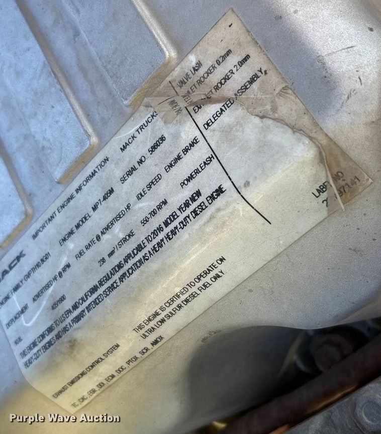 image for item ER7507 2017 Mack GU813 roll-off container truck