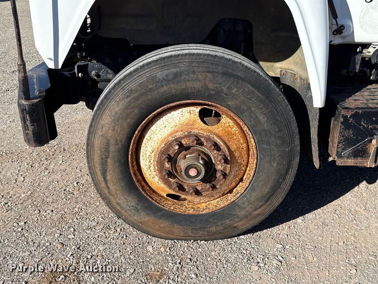 image for item ES5899 1989 Mack RD688SX semi truck