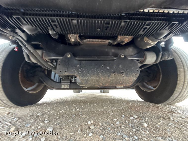 image for item ES5944 2021 Freightliner Cascadia 126 semi truck