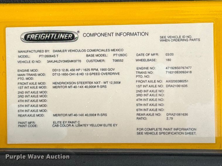 image for item ES5948 2021 Freightliner Cascadia 126 semi truck