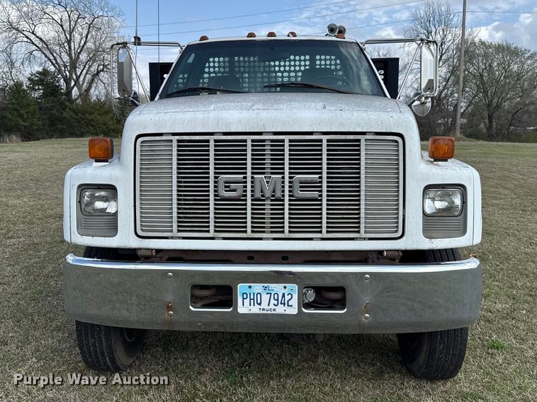 image for item ES5966 2000 GMC C7500 flatbed truck