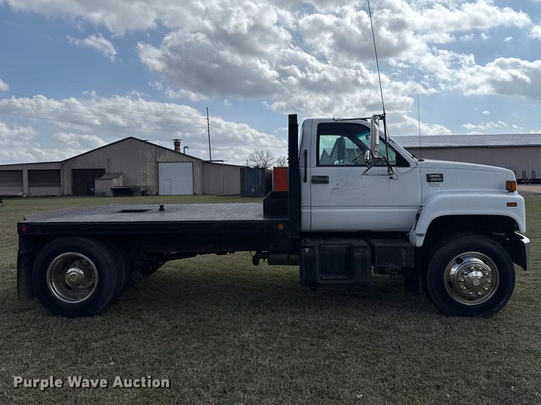image for item ES5966 2000 GMC C7500 flatbed truck