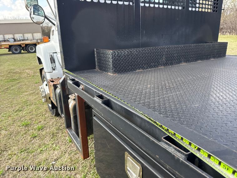 image for item ES5966 2000 GMC C7500 flatbed truck